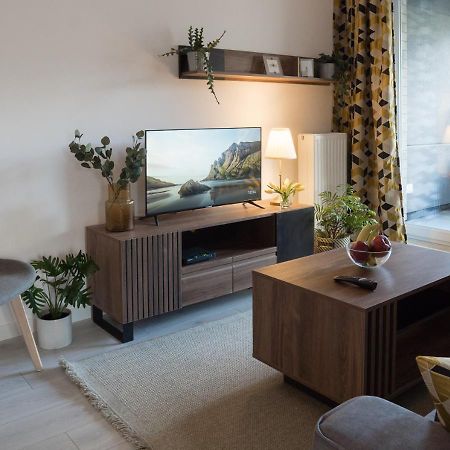 Apartament Sloneczny Kamienica Grochow With Free Parking Warsaw Luaran gambar